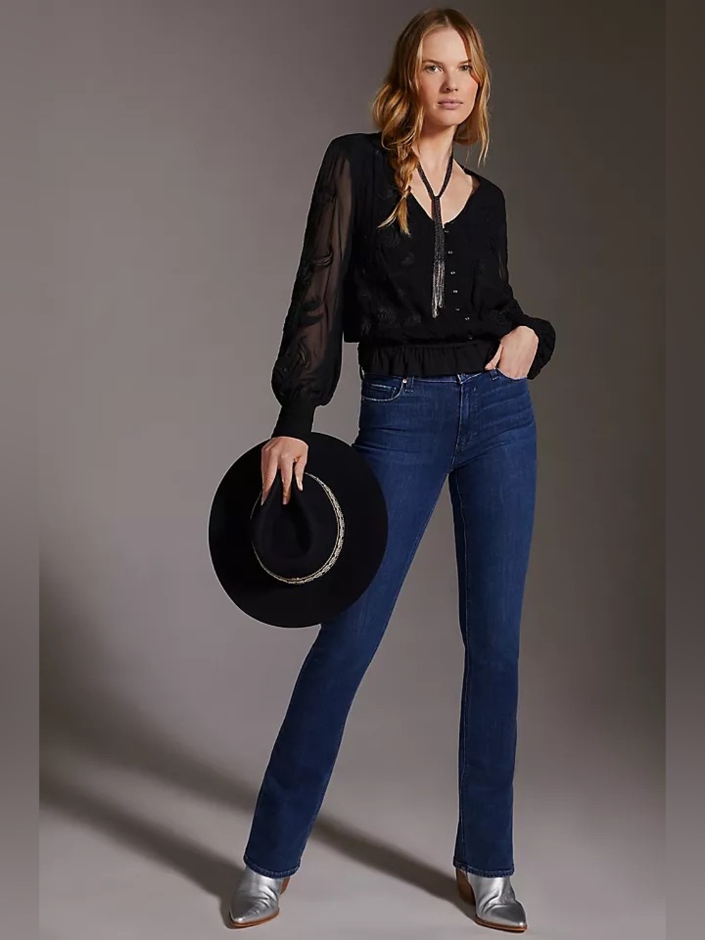 Paige Manhattan Jean In Howard Dark Wash Size 31